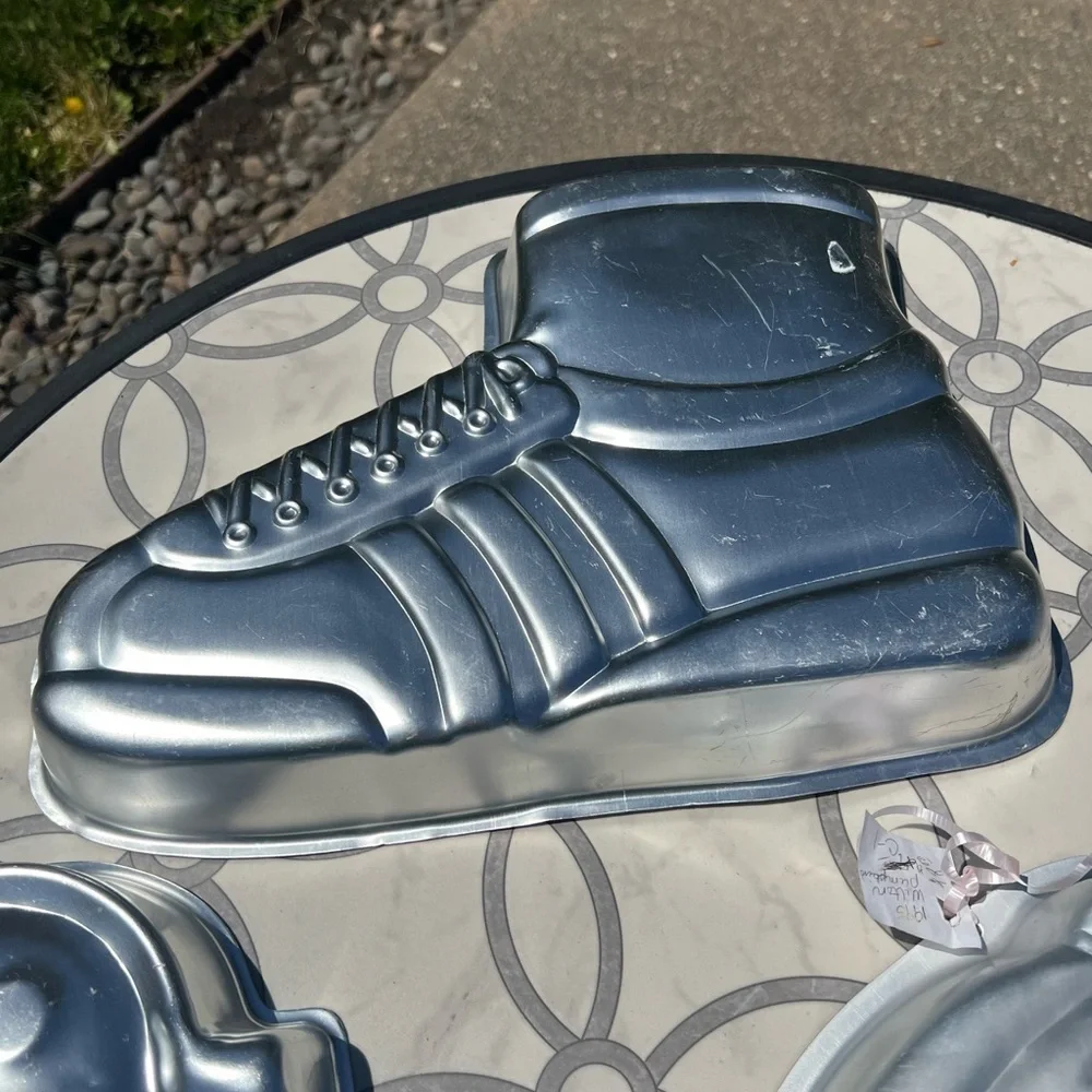 Vintage Wilton Cake Pan Lot! Doll, Shoe, Pumpkin